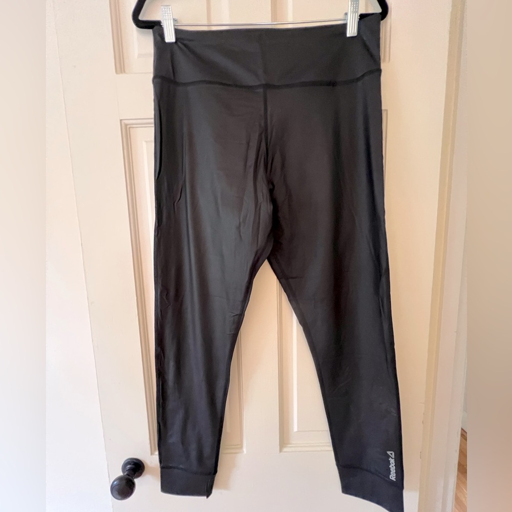 Reebox- black, lightweight jogger leggings
